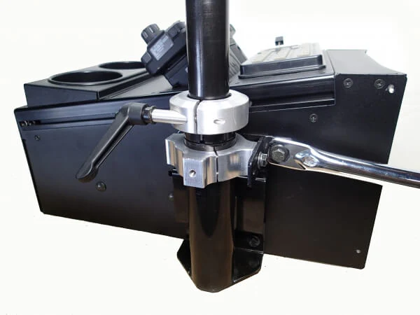 8.5″ Heavy-Duty Telescoping Pole, Side Mount, Short Handle - Image 5