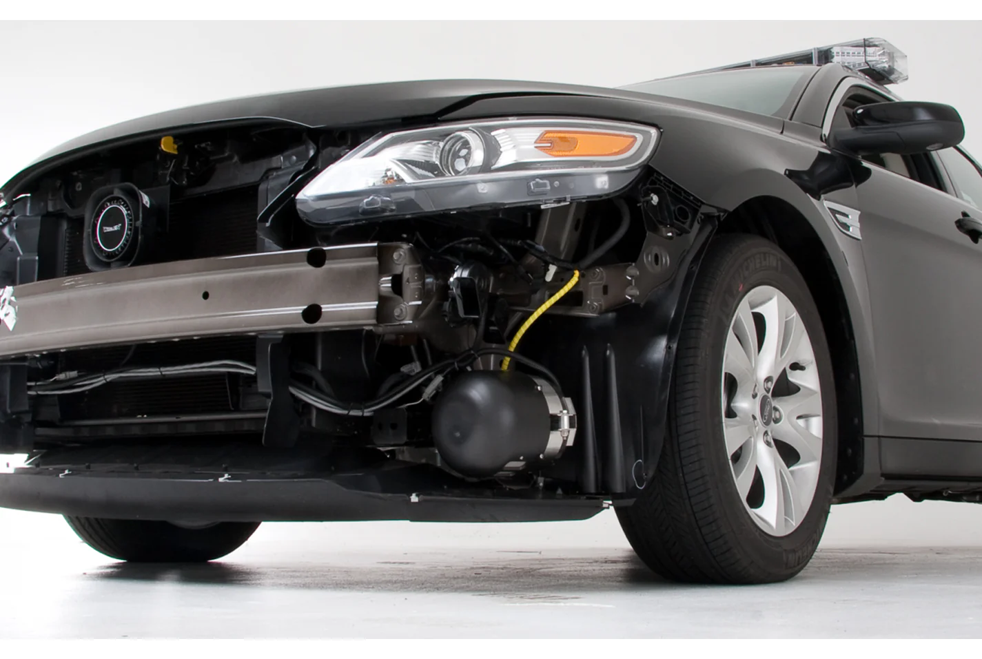 Whelen Howler Speaker and Mounting Bracket - Image 2