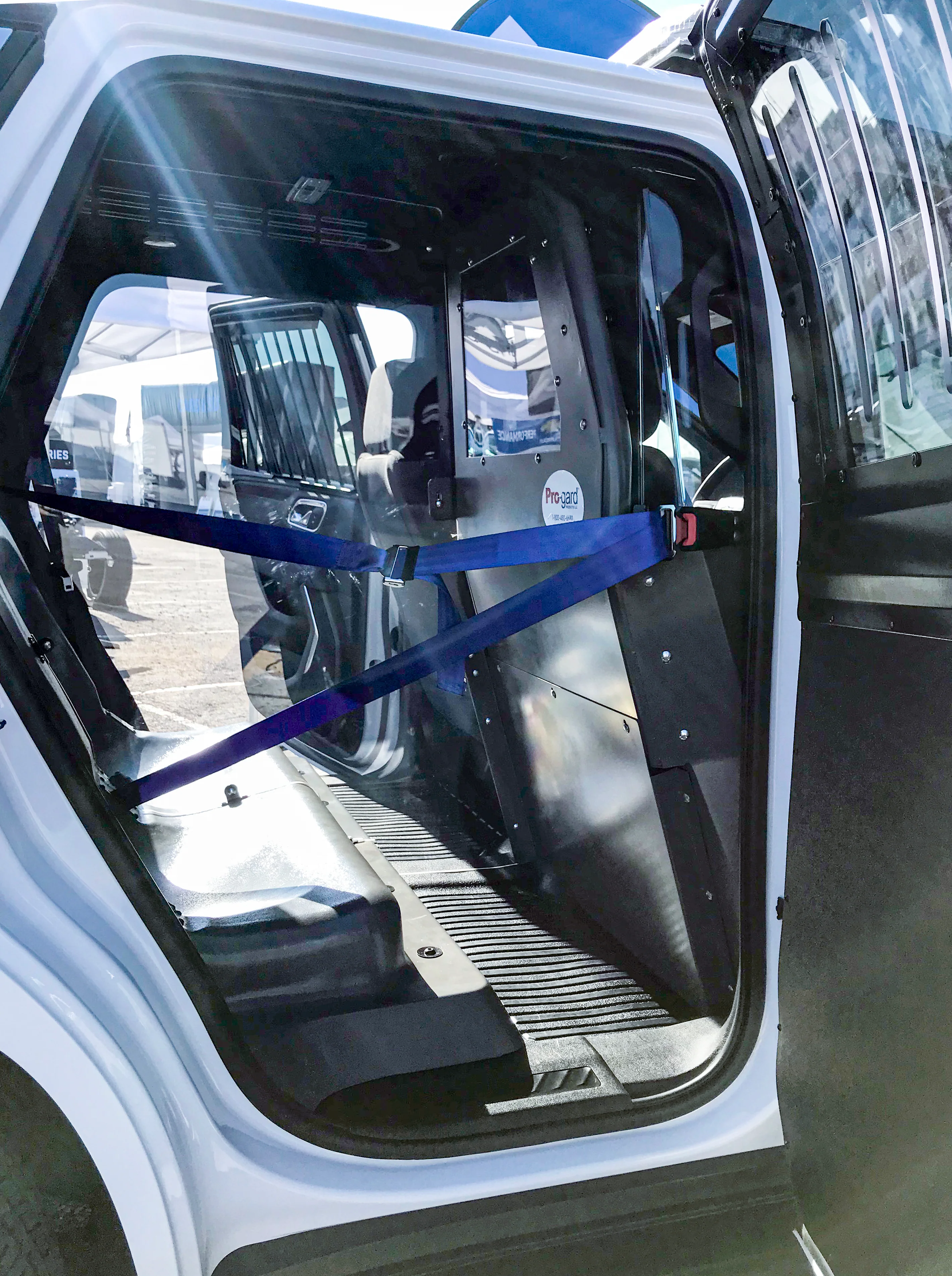 Pro-Gard P1000 Pro-Cell for 2021+ Tahoe w/ Passenger Side Only Outboard Seat Belts - Image 3