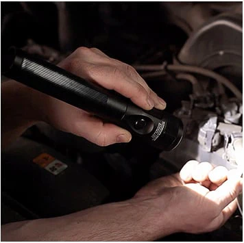 Streamlight Stinger C4 LED Rechargeable Flashlight - Image 2