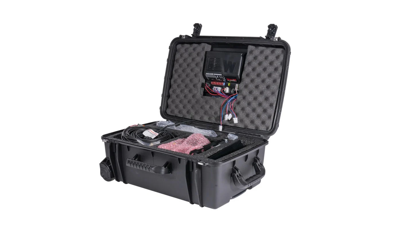 Whelen Adaptable Travel Light and Siren Kit - Image 2