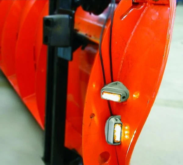 Whelen Wing Plow LINZ6 Super LED Lightheads - Image 2